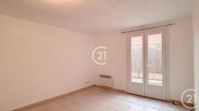 Appartement T2 à louer - 2 pièces - 44.13 m2 - ARLES - 13 - PROVENCE-ALPES-COTE-D-AZUR - Century 21 Horizons