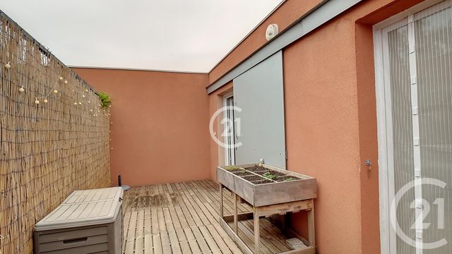 Appartement T2 à louer - 2 pièces - 44.13 m2 - ARLES - 13 - PROVENCE-ALPES-COTE-D-AZUR - Century 21 Horizons