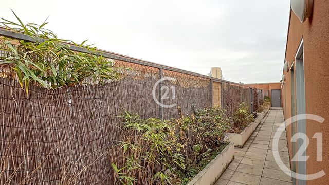 Appartement T2 à louer - 2 pièces - 44.13 m2 - ARLES - 13 - PROVENCE-ALPES-COTE-D-AZUR - Century 21 Horizons
