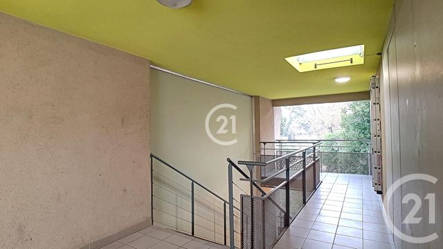 Appartement T2 à louer - 2 pièces - 44.13 m2 - ARLES - 13 - PROVENCE-ALPES-COTE-D-AZUR - Century 21 Horizons
