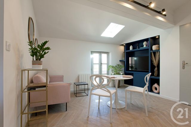 Appartement F2 à louer - 2 pièces - 31.99 m2 - ARLES - 13 - PROVENCE-ALPES-COTE-D-AZUR - Century 21 Horizons