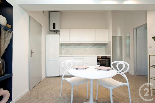 Appartement F2 à louer - 2 pièces - 31.99 m2 - ARLES - 13 - PROVENCE-ALPES-COTE-D-AZUR - Century 21 Horizons