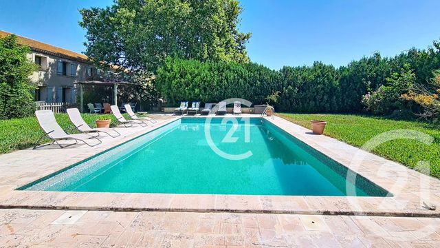 maison à vendre - 12 pièces - 265.9 m2 - ST MARTIN DE CRAU - 13 - PROVENCE-ALPES-COTE-D-AZUR - Century 21 Horizons
