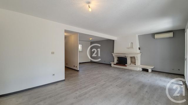 maison à louer - 4 pièces - 107.14 m2 - ST MARTIN DE CRAU - 13 - PROVENCE-ALPES-COTE-D-AZUR - Century 21 Horizons