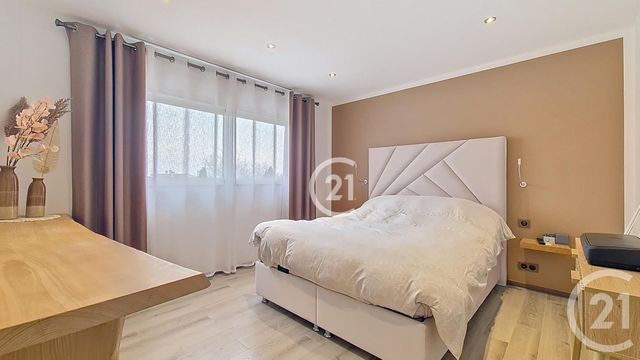 maison à vendre - 4 pièces - 98.0 m2 - ST GILLES - 30 - LANGUEDOC-ROUSSILLON - Century 21 Horizons