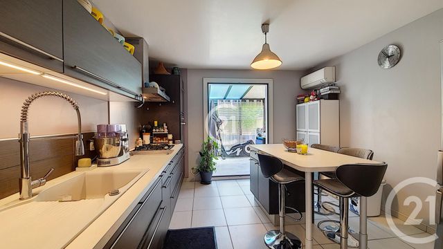 Afficher la photo en grand maison à vendre - 4 pièces - 132.82 m2 - ST MARTIN DE CRAU - 13 - PROVENCE-ALPES-COTE-D-AZUR - Century 21 Horizons