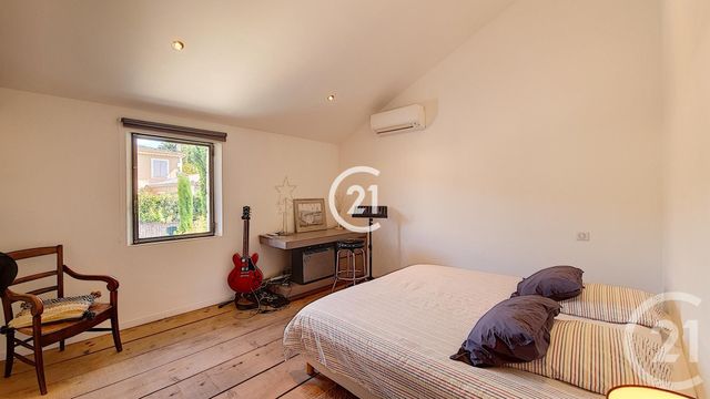 Afficher la photo en grand maison à vendre - 5 pièces - 194.0 m2 - MAUSSANE LES ALPILLES - 13 - PROVENCE-ALPES-COTE-D-AZUR - Century 21 Horizons