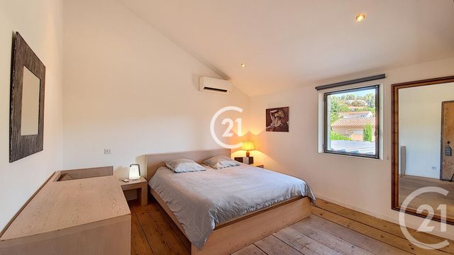 Afficher la photo en grand maison à vendre - 5 pièces - 194.0 m2 - MAUSSANE LES ALPILLES - 13 - PROVENCE-ALPES-COTE-D-AZUR - Century 21 Horizons