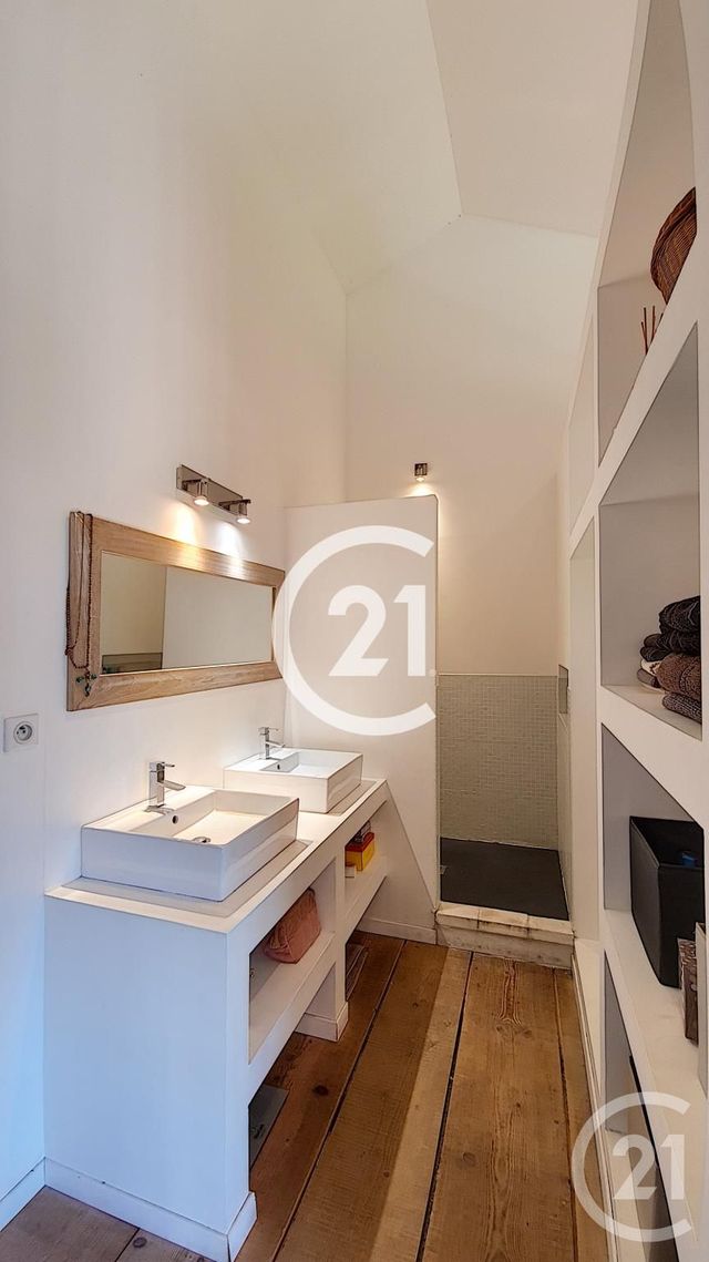Afficher la photo en grand maison à vendre - 5 pièces - 194.0 m2 - MAUSSANE LES ALPILLES - 13 - PROVENCE-ALPES-COTE-D-AZUR - Century 21 Horizons