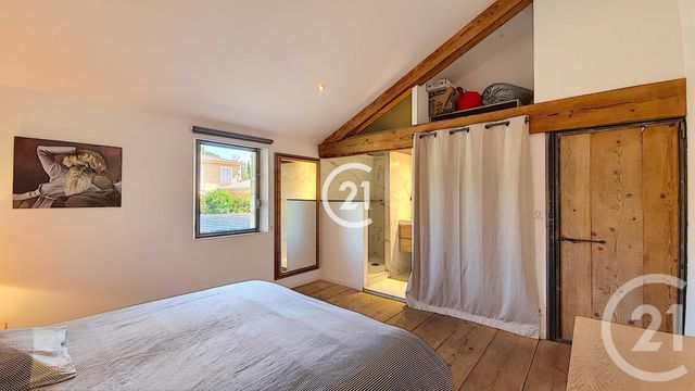 Afficher la photo en grand maison à vendre - 5 pièces - 194.0 m2 - MAUSSANE LES ALPILLES - 13 - PROVENCE-ALPES-COTE-D-AZUR - Century 21 Horizons