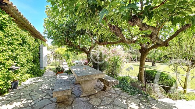 Afficher la photo en grand maison à vendre - 5 pièces - 154.7 m2 - MAUSSANE LES ALPILLES - 13 - PROVENCE-ALPES-COTE-D-AZUR - Century 21 Horizons