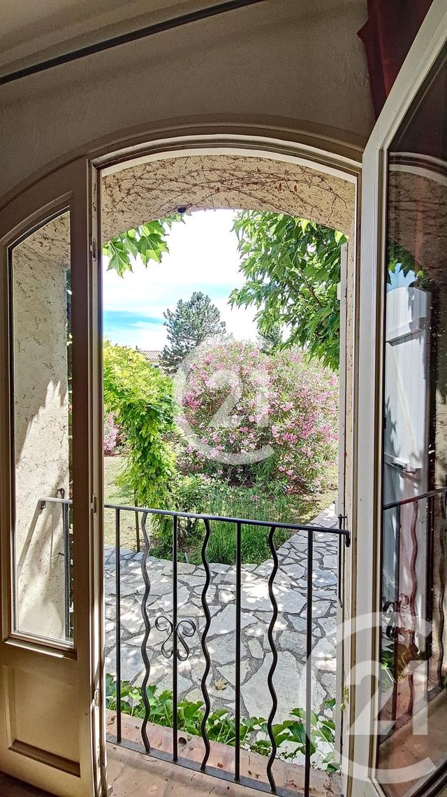 Afficher la photo en grand maison à vendre - 5 pièces - 154.7 m2 - MAUSSANE LES ALPILLES - 13 - PROVENCE-ALPES-COTE-D-AZUR - Century 21 Horizons