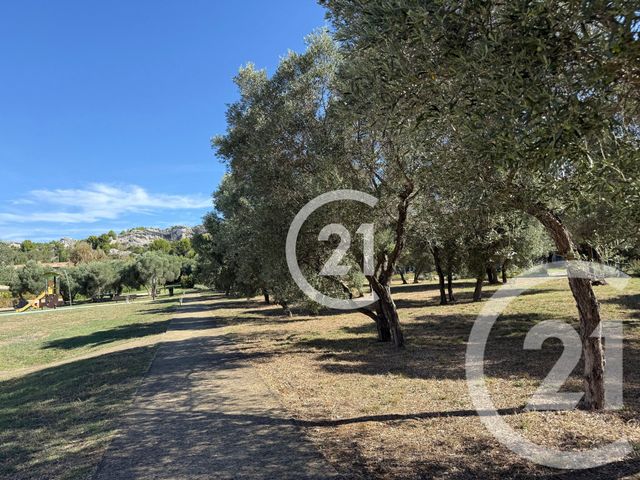 Appartement F2 à vendre - 2 pièces - 32.0 m2 - PARADOU - 13 - PROVENCE-ALPES-COTE-D-AZUR - Century 21 Horizons