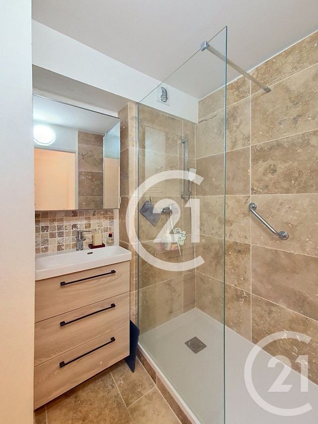 Appartement F2 à vendre - 2 pièces - 32.0 m2 - PARADOU - 13 - PROVENCE-ALPES-COTE-D-AZUR - Century 21 Horizons