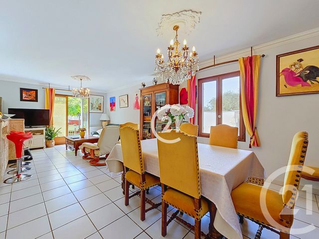 maison à vendre - 5 pièces - 172.59 m2 - ARLES - 13 - PROVENCE-ALPES-COTE-D-AZUR - Century 21 Horizons