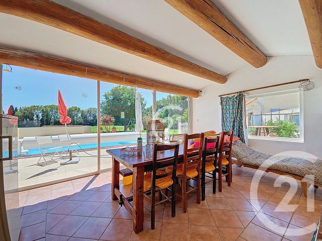 maison à vendre - 9 pièces - 225.8 m2 - ST MARTIN DE CRAU - 13 - PROVENCE-ALPES-COTE-D-AZUR - Century 21 Horizons