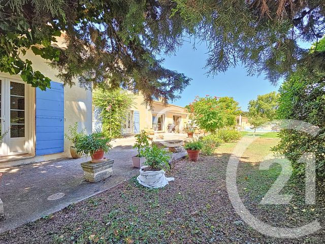 maison à vendre - 9 pièces - 225.8 m2 - ST MARTIN DE CRAU - 13 - PROVENCE-ALPES-COTE-D-AZUR - Century 21 Horizons