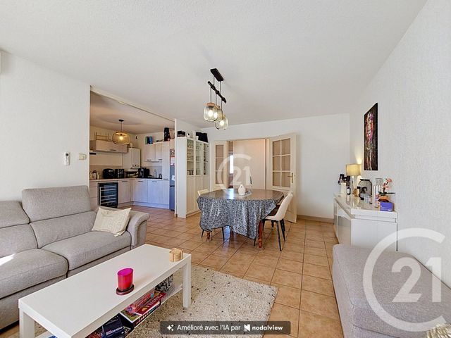 Appartement T3 à vendre - 3 pièces - 71.24 m2 - FOURQUES - 30 - LANGUEDOC-ROUSSILLON - Century 21 Horizons