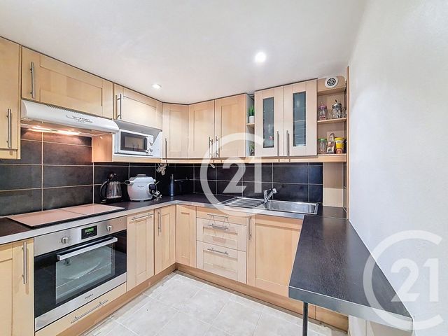 maison à vendre - 4 pièces - 62.0 m2 - ST MITRE LES REMPARTS - 13 - PROVENCE-ALPES-COTE-D-AZUR - Century 21 Horizons