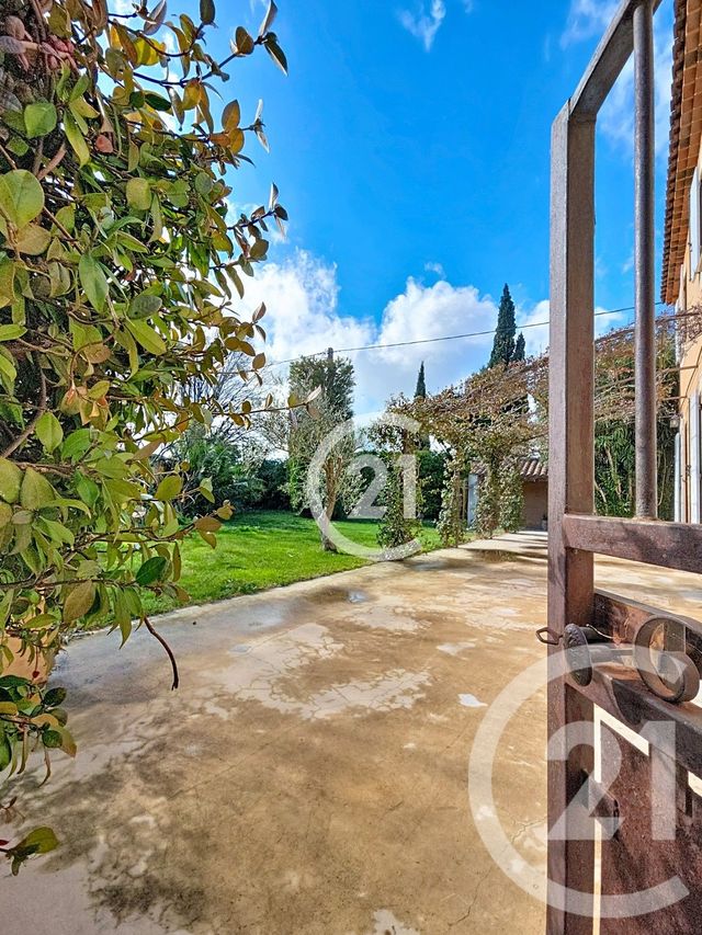 maison à vendre - 8 pièces - 211.38 m2 - MOURIES - 13 - PROVENCE-ALPES-COTE-D-AZUR - Century 21 Horizons