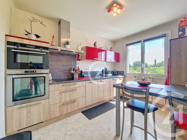 maison à vendre - 4 pièces - 137.51 m2 - ST MARTIN DE CRAU - 13 - PROVENCE-ALPES-COTE-D-AZUR - Century 21 Horizons